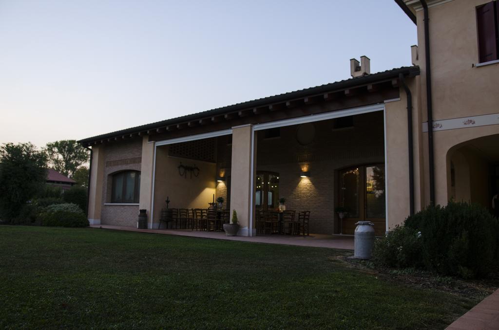 Ca Baglioni Agriturismo Alle Roseヴィラ エクステリア 写真