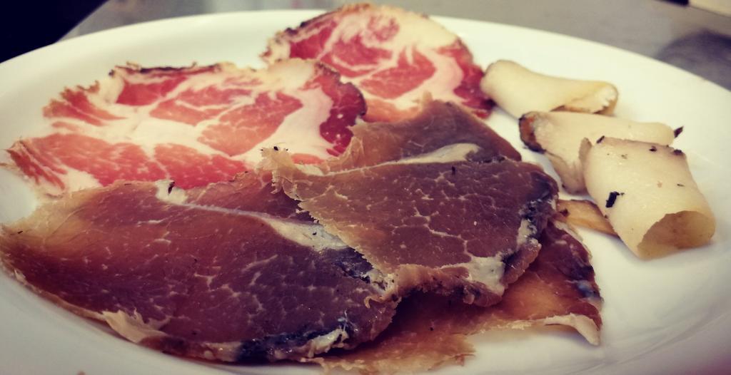 Ca Baglioni Agriturismo Alle Roseヴィラ エクステリア 写真